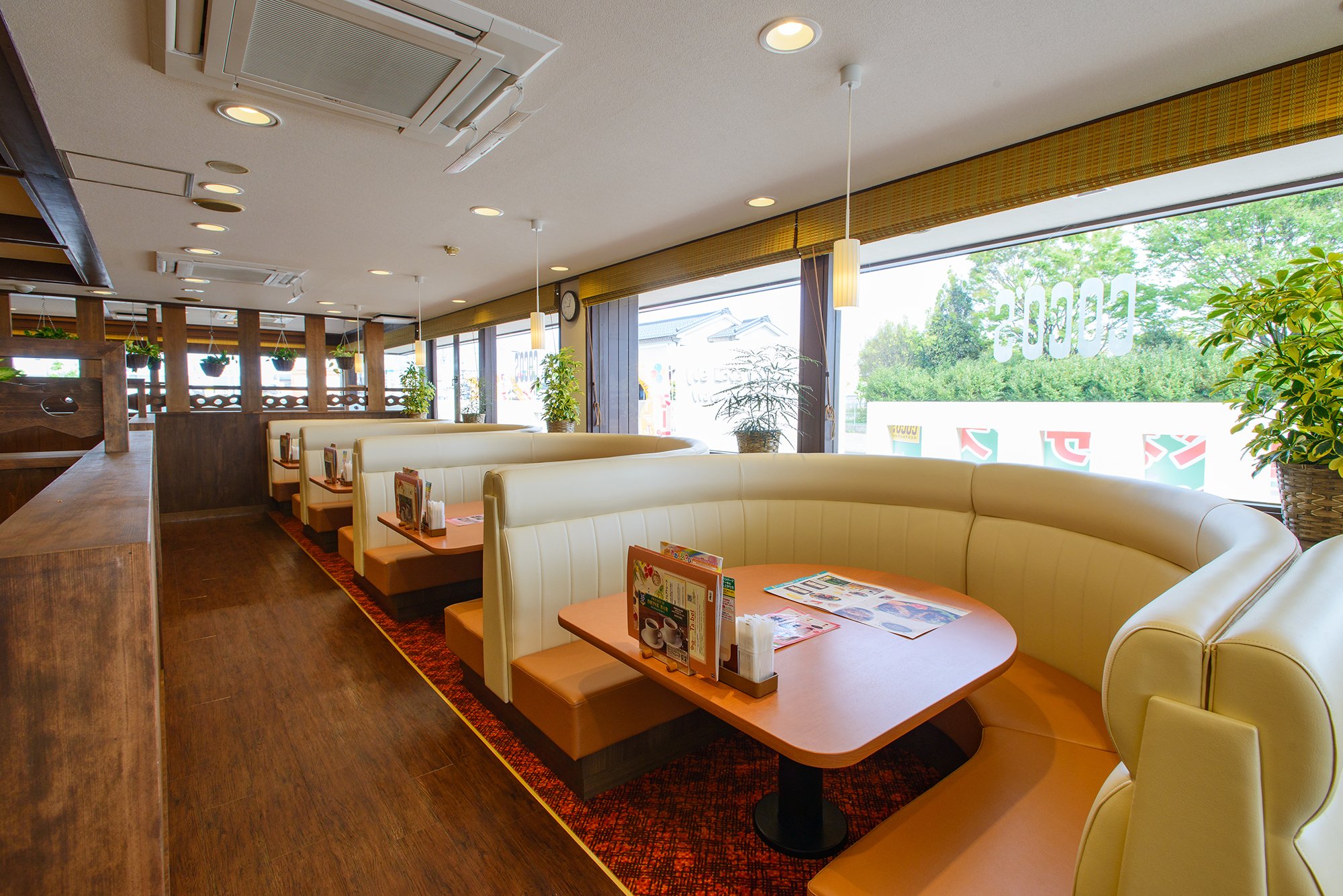 ココス 金沢八日市店