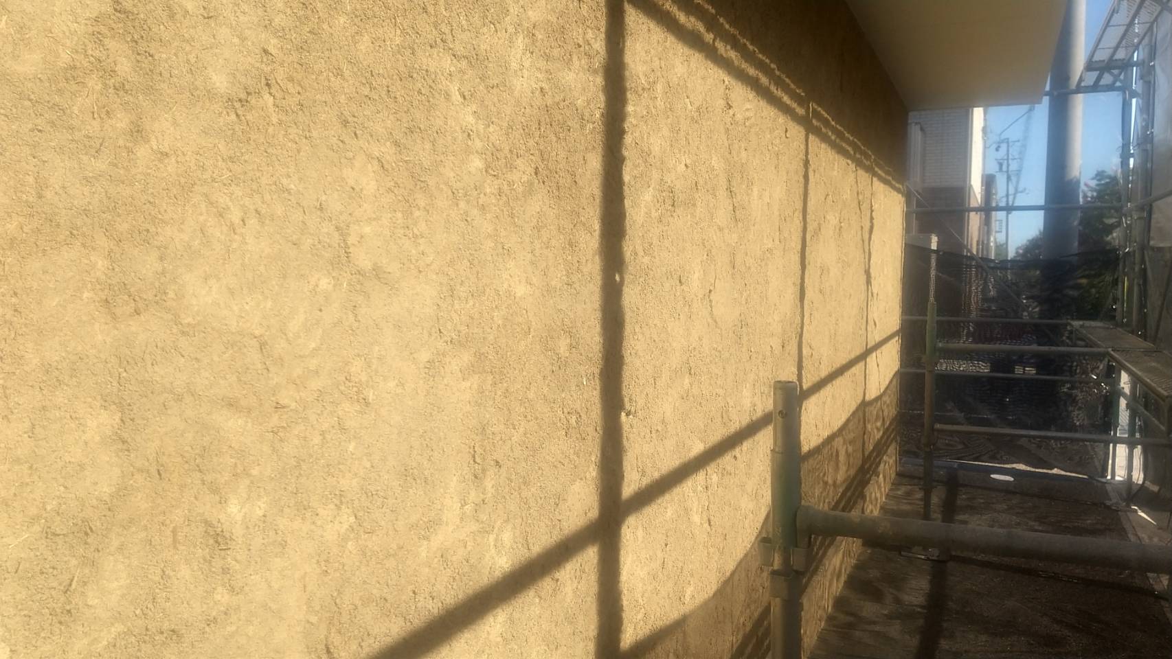 新しい土壁づくりに挑戦 | ブログ